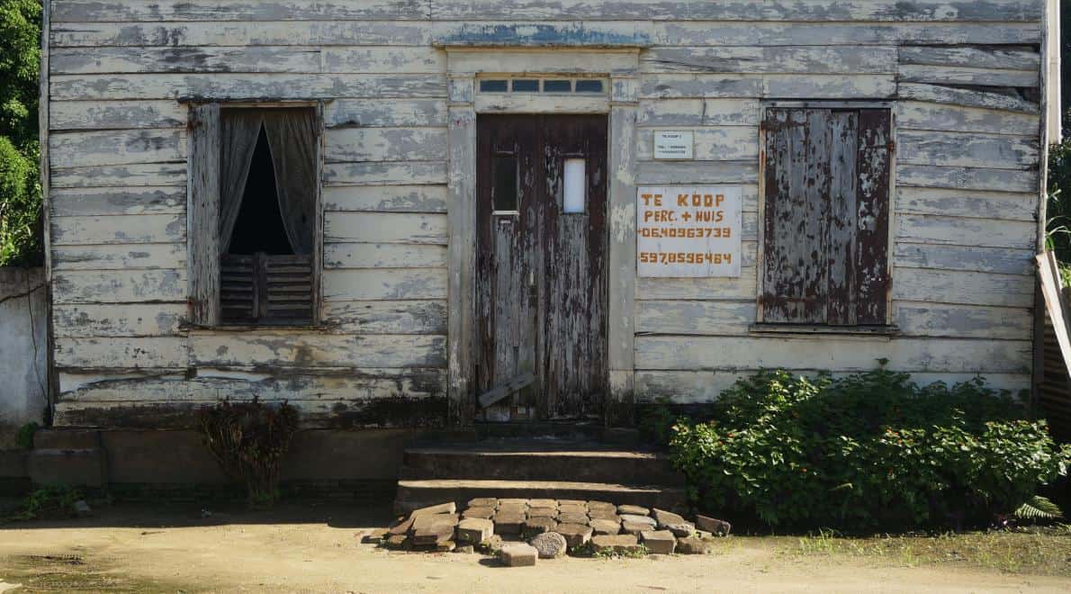 Huis te koop in hartje Paramaribo. Foto Zoë Deceuninck