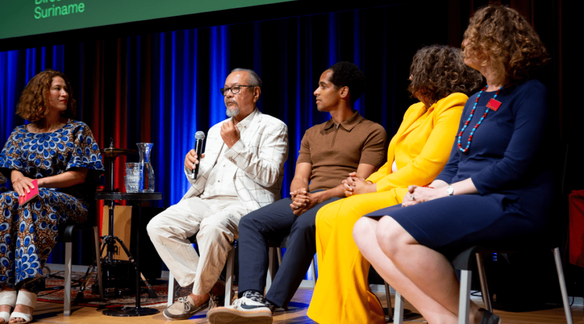 Panelgesprek Geefkring Suriname