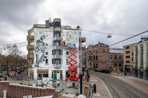 Mural op Leidseplein er hoort een ballerina te staan