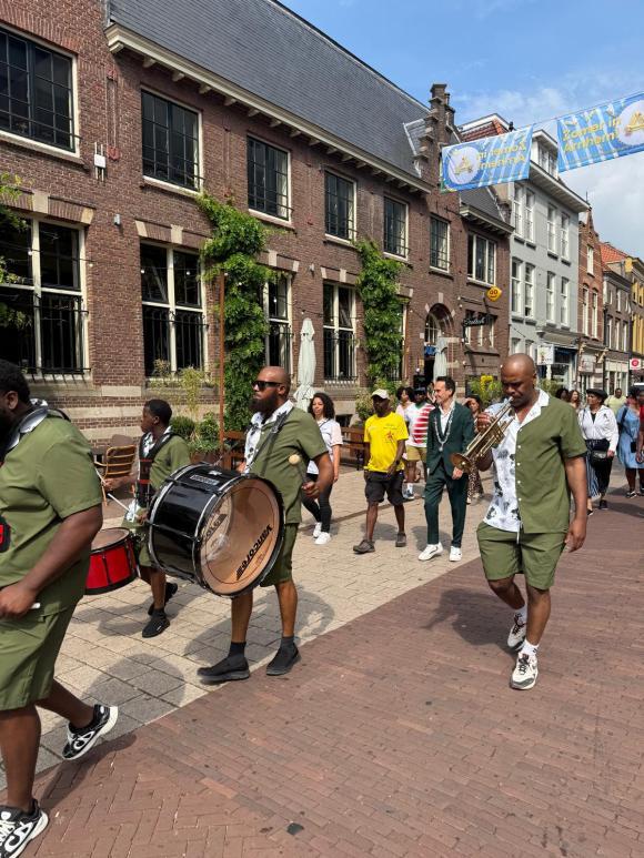 Loop voor hoop - Sucura