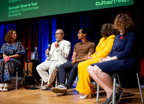 Panelgesprek Geefkring Suriname