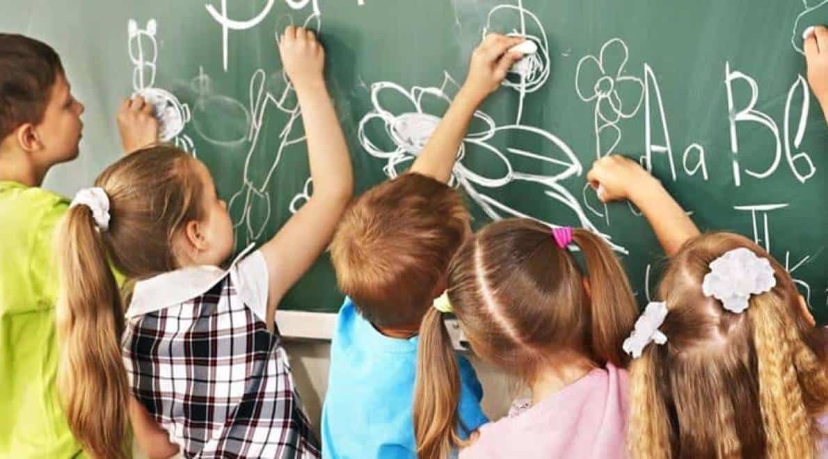 Op school spreken wij (alleen?) Nederlands