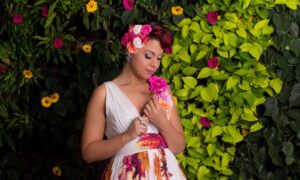 SonyaSpreekt Melissa Fortes, kleurrijke zangeres en actrice