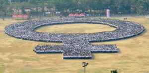 Drietalige ode aan de vrouw