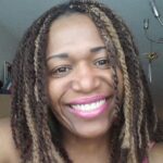 "Sisterhood" grondbeginsel voor "Women Empowerment