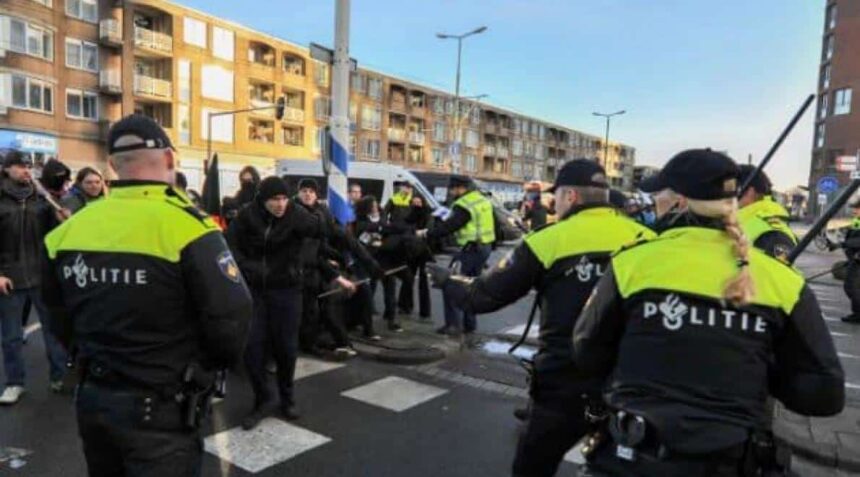 Controle Alt Delete | Publiek college over de geweldstoepassing door de politie