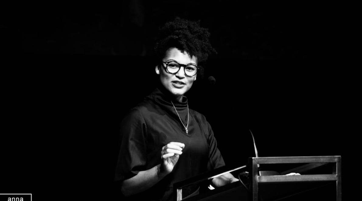 Esther Duysker over Beneatha’s Place: een waanzinnig mooie voorstelling