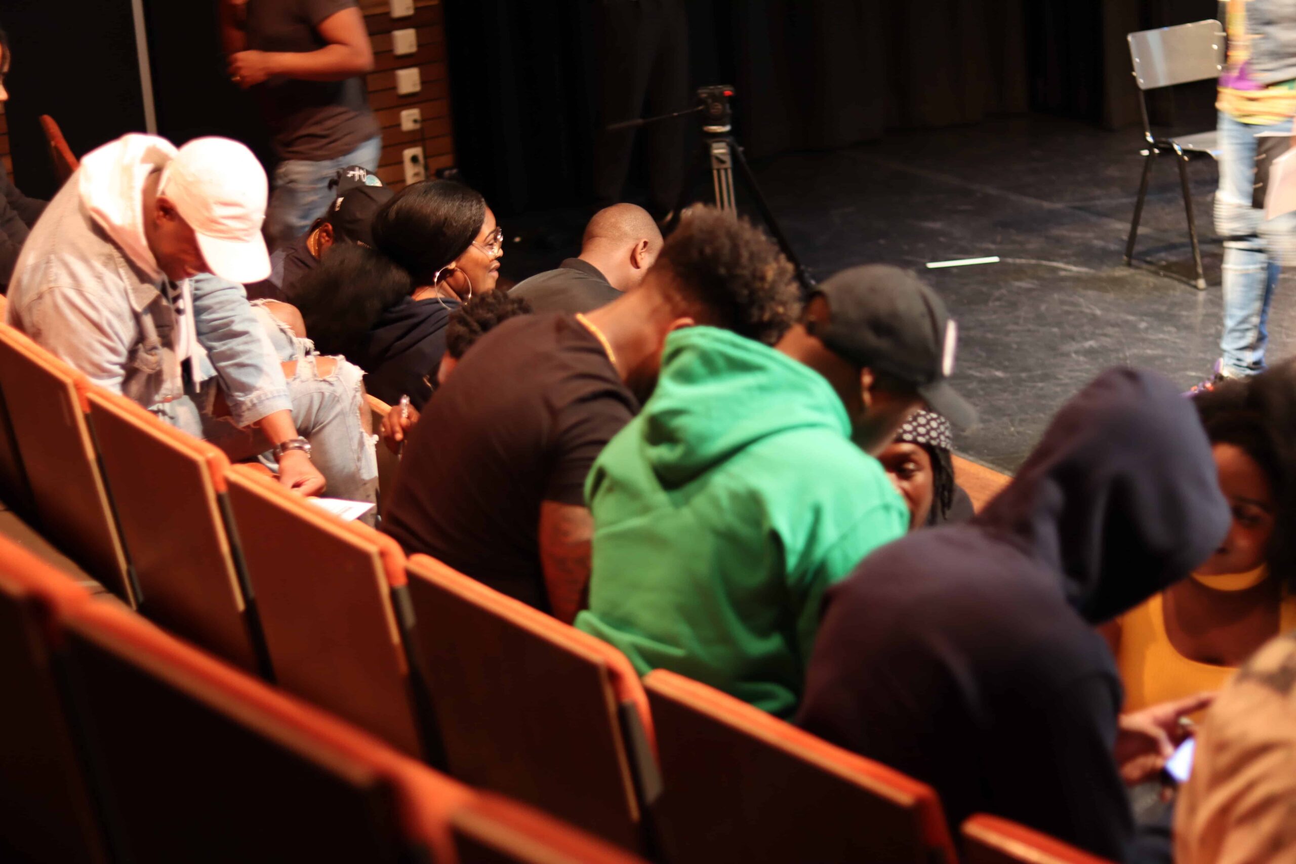 AFL. 6 | COLORISM (1/2) | WELKE SPOREN HOREN WE