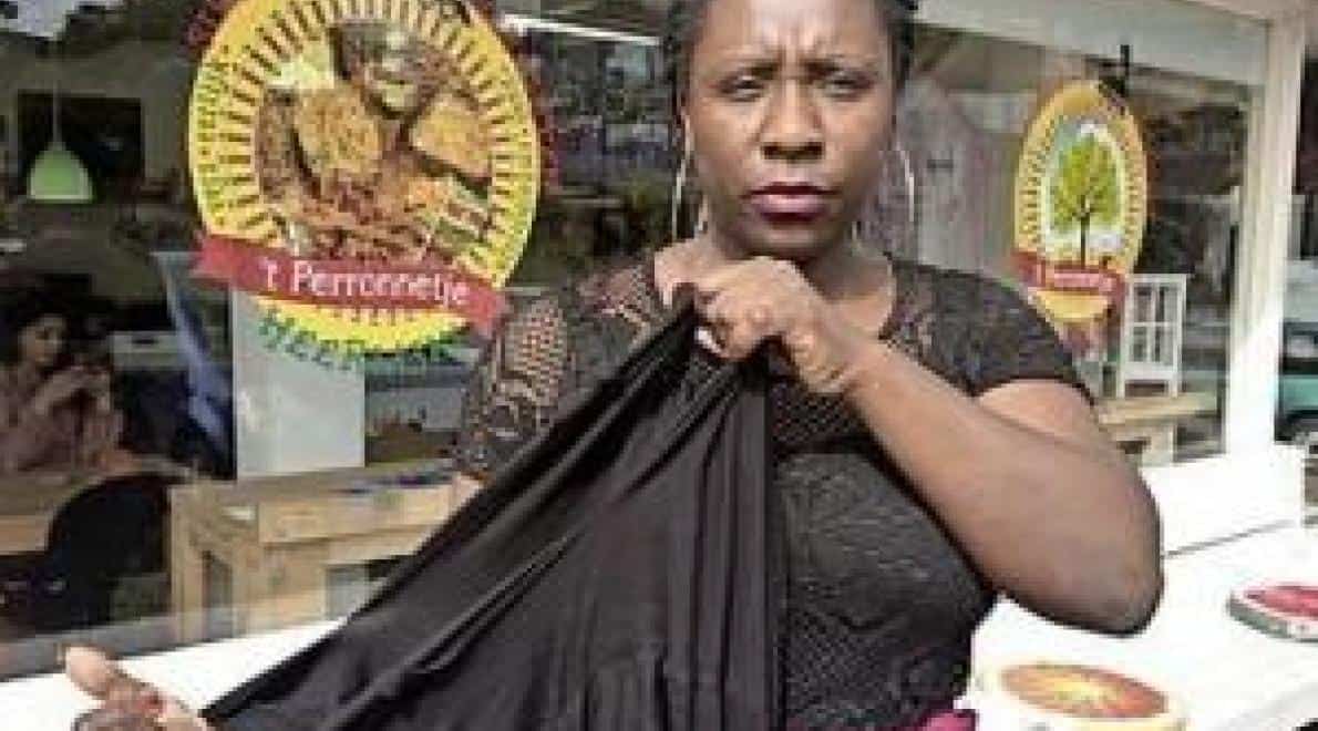 Vervolging Gilly Emanuels traumatische ervaring:"Ik werd op staande voet ontslagen"