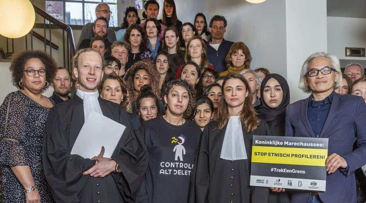 Marechaussee aangeklaagd over etnisch profileren