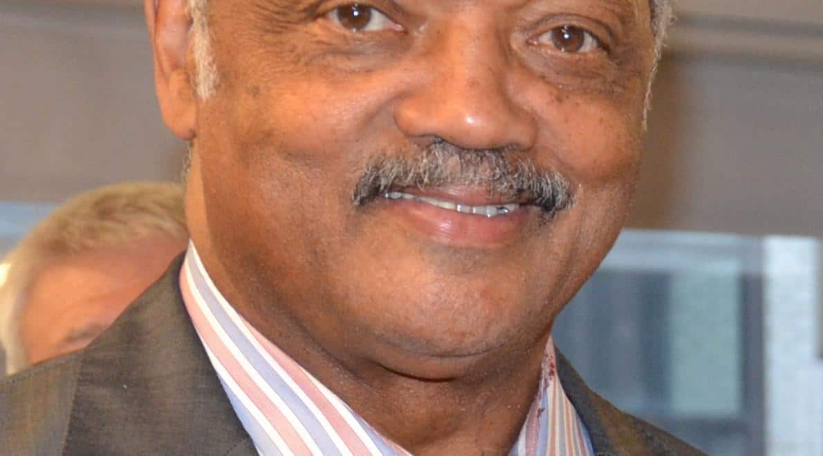 Jesse Jackson aan Rutte: "toon moreel leiderschap, verban zwarte Piet"