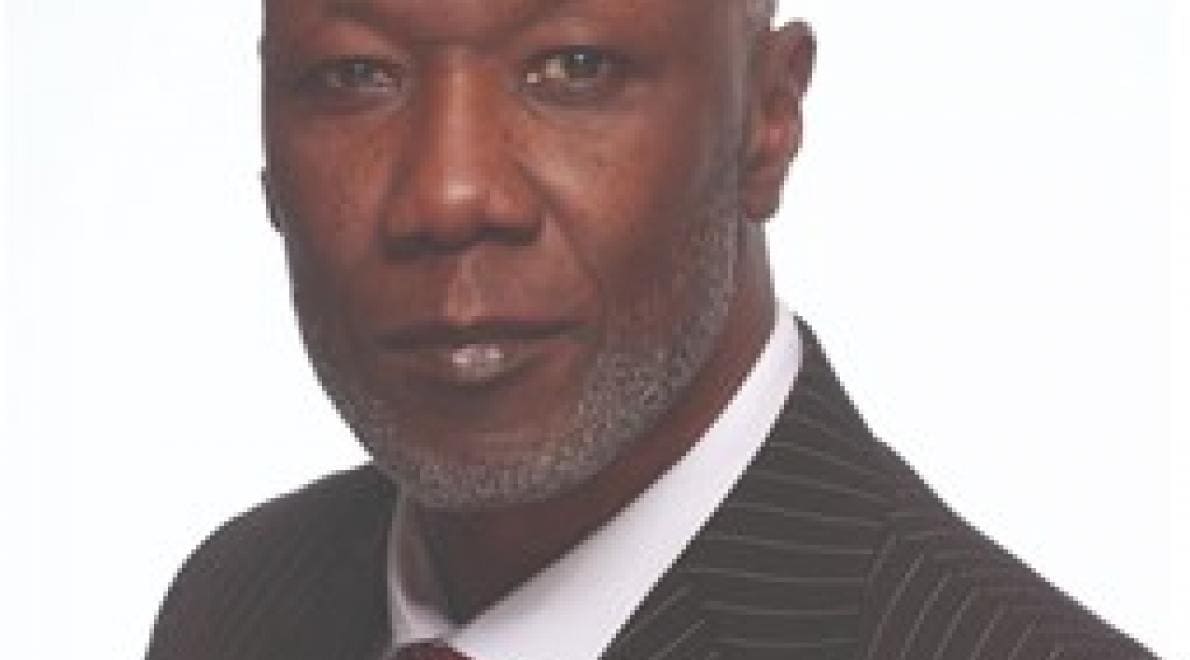 Kenneth Vers Babels nieuw boek: Winti Academia Grondslagen en verdieping bij je Afro spirituele transformatie