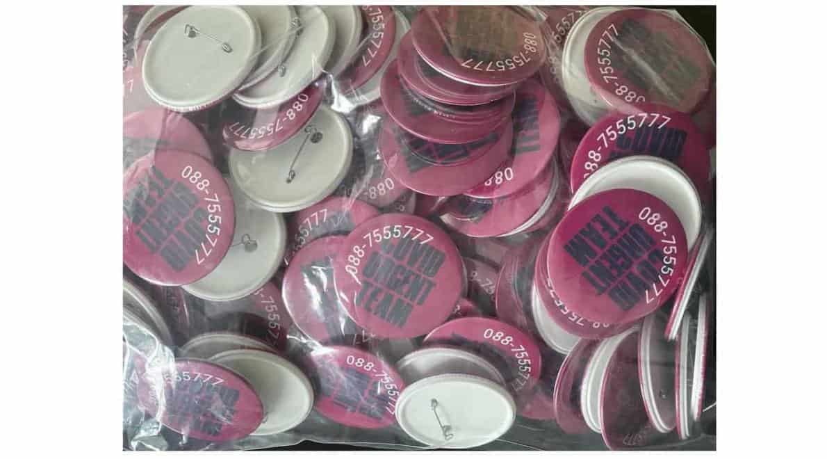 Covid Urgent Team zaterdag de straat op in Amsterdam Zuidoost tegen misinformatie