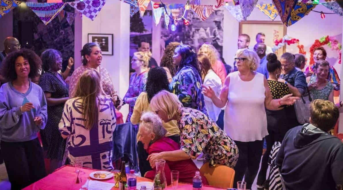 Koningin van de voedselbank 'prachtig geëngageerd theater'