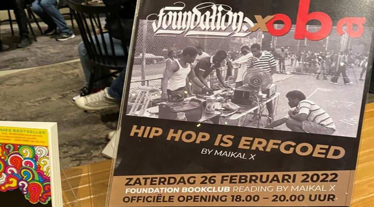 Hiphop boekenkast in de Oba trekt veel lezers
