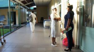 Nederlandse wervingscampagnes in de gezondheidszorg hebben succes in Suriname