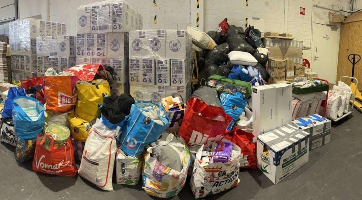 Rotterdam stuurt hulpgoederen speciaal voor gestrande, gemarginaliseerde Afrikanen in Oekraïne