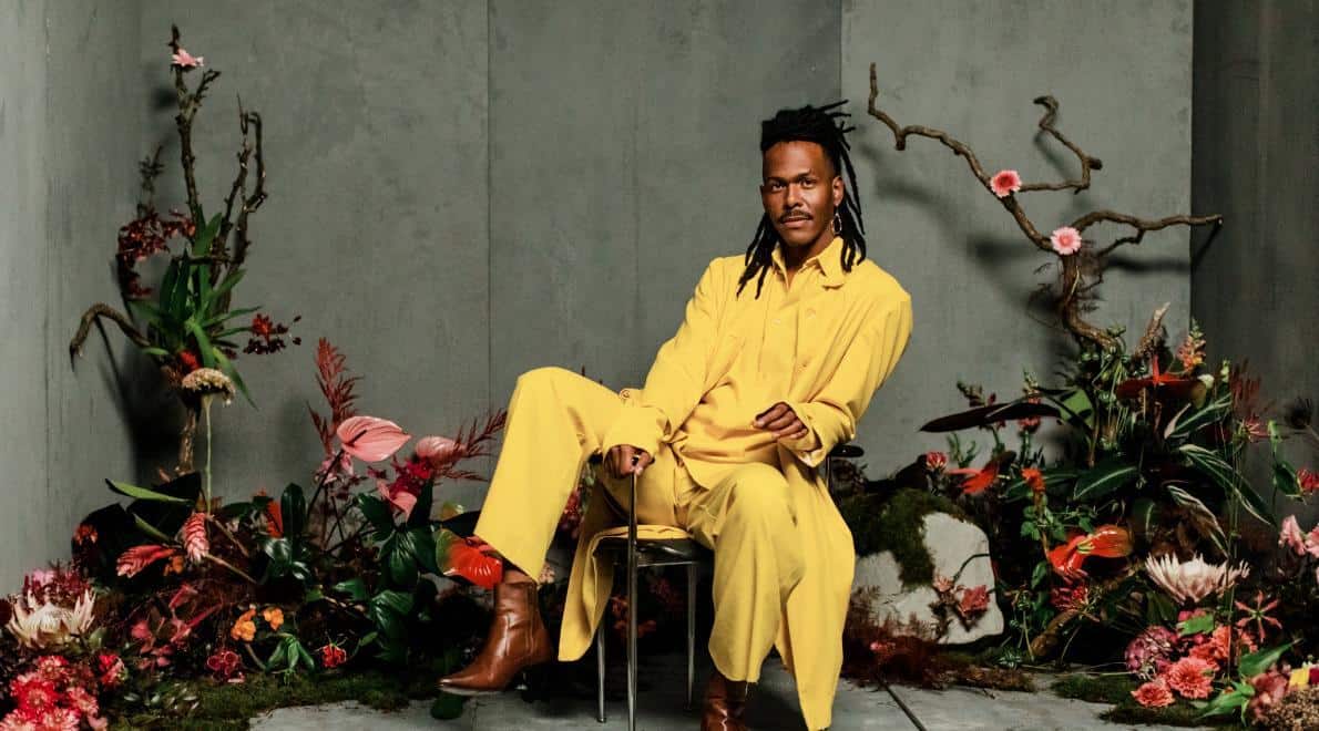 Jeangu Macrooy op Holland Festival | “Ontmoetingen van verschillende werelden zijn altijd leuk”