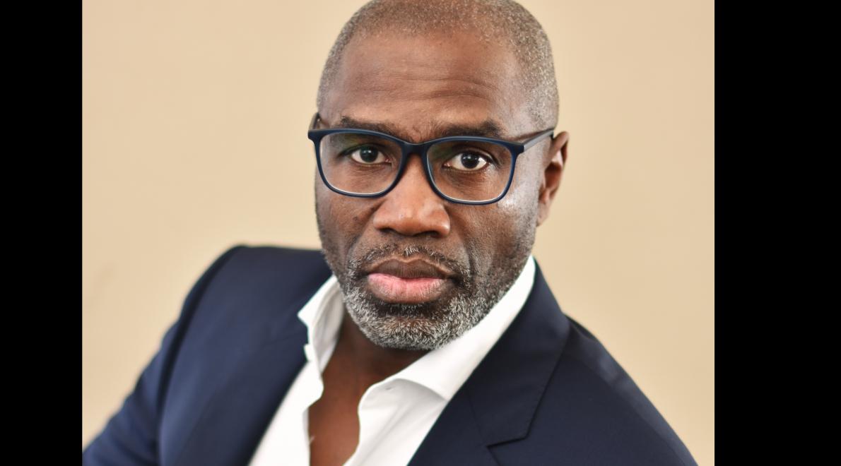 John Lingers Black Fashion Brand | BLACK staat voor eenheid