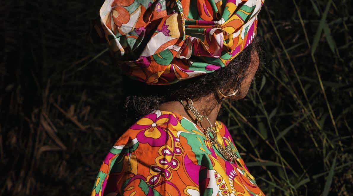 Goma Weri is een veelzijdig boek over de Afro-Surinaamse klederdracht