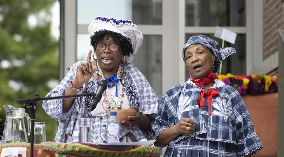 Herdenking Slavernijverleden in Museum Volkenkunde Leiden