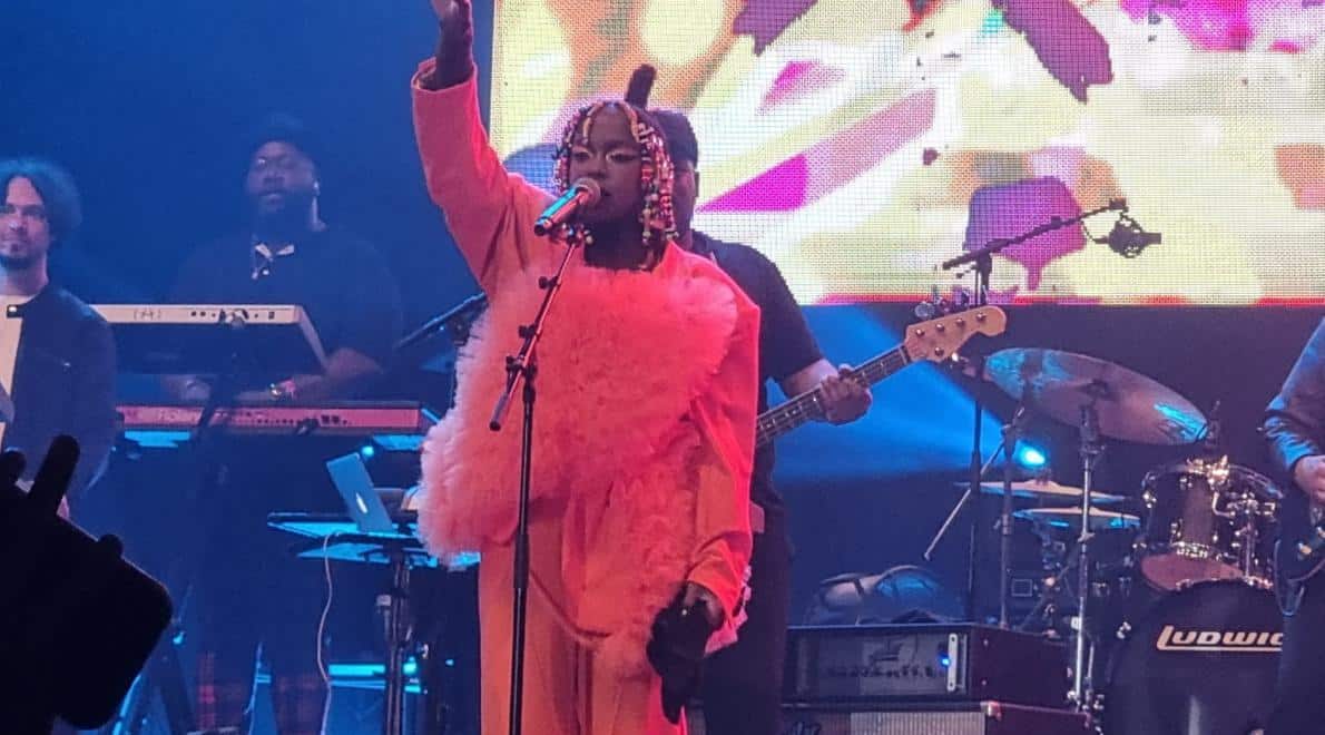 Lauryn Hill, SUPERSTAR