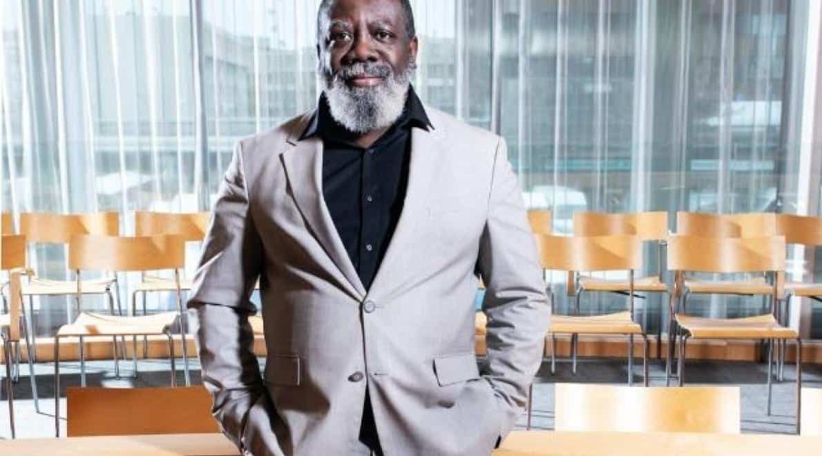 Raoul White wil Zuidoost met een factor 4 vertegenwoordigen