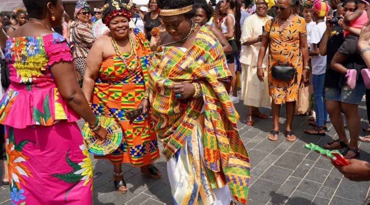 Almere herdenkt Keti Koti