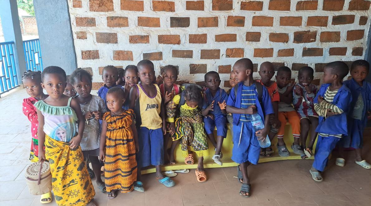 Doneer nu gratis aan de Jerome Damey Foundation!