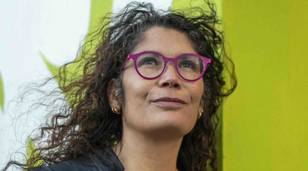 Vivian Tevreden vertelt een krachtig verhaal over dappere vrouwen-van-kleur