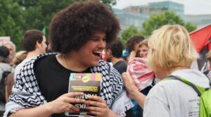 Kandidaat Kamerlid Tikhoe Isaack - "Verschillende vormen van verzet versterken elkaar"